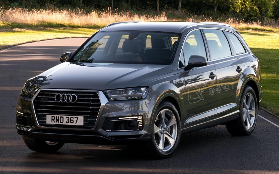 Audi Q7 e-tron TDI Quattro (4M) (UK) '2016 - 19